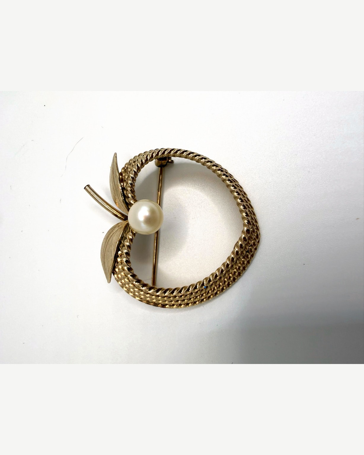 Vintage 12K Gold-Filled on Sterling Circle Brooch with Pearl Accent