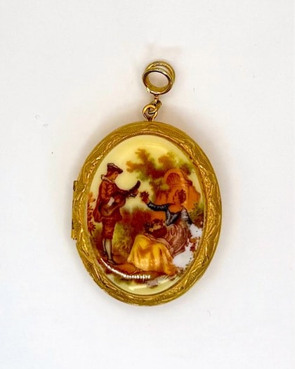 Gold-Tone Oval Scenic Pendant