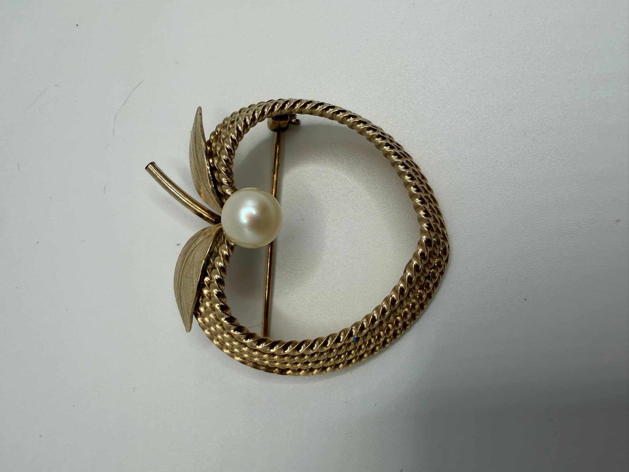 Vintage 12K Gold-Filled on Sterling Circle Brooch with Pearl Accent